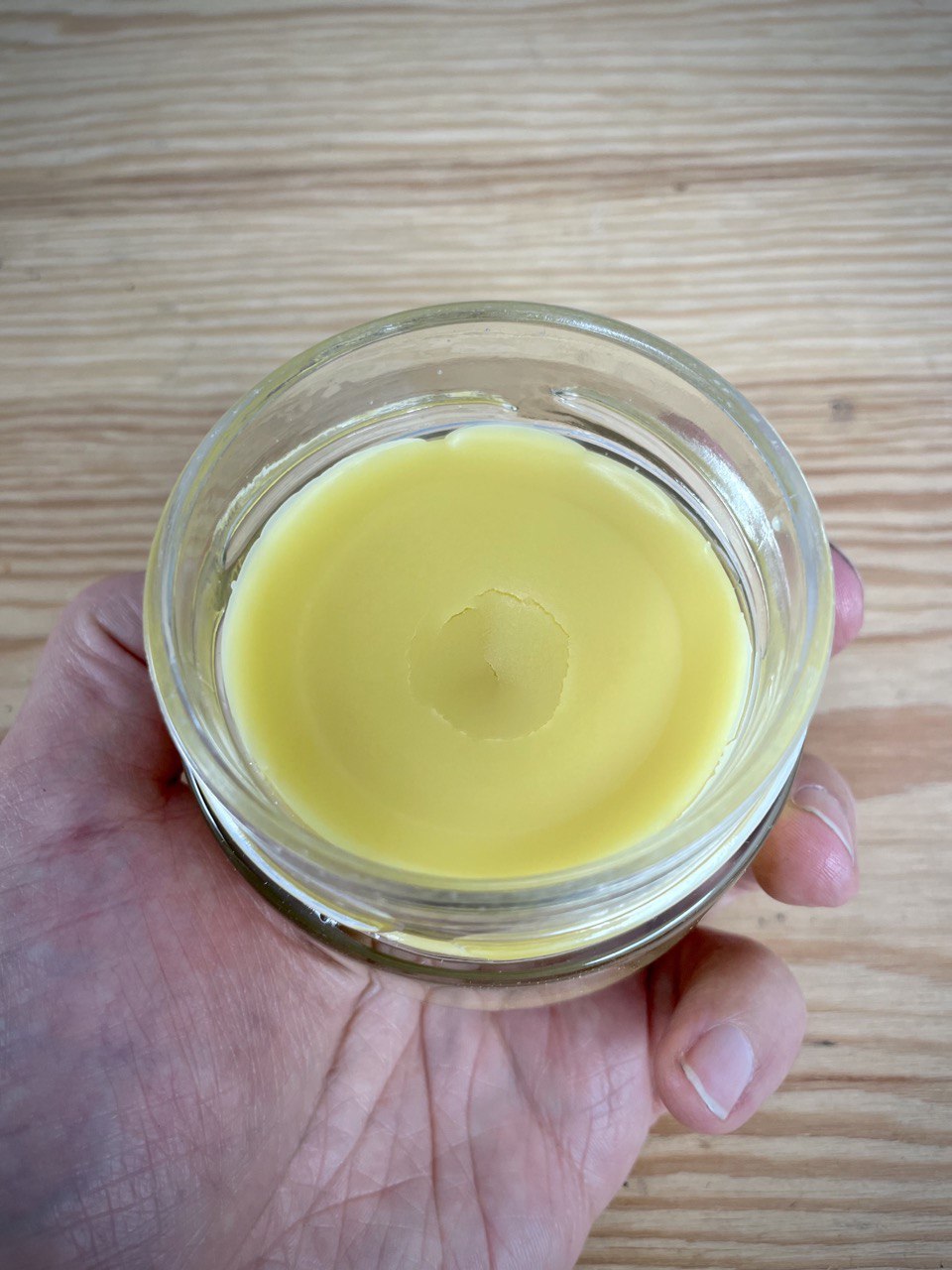 Nahkakunta kotimainen mehiläisvaha, 100 ml