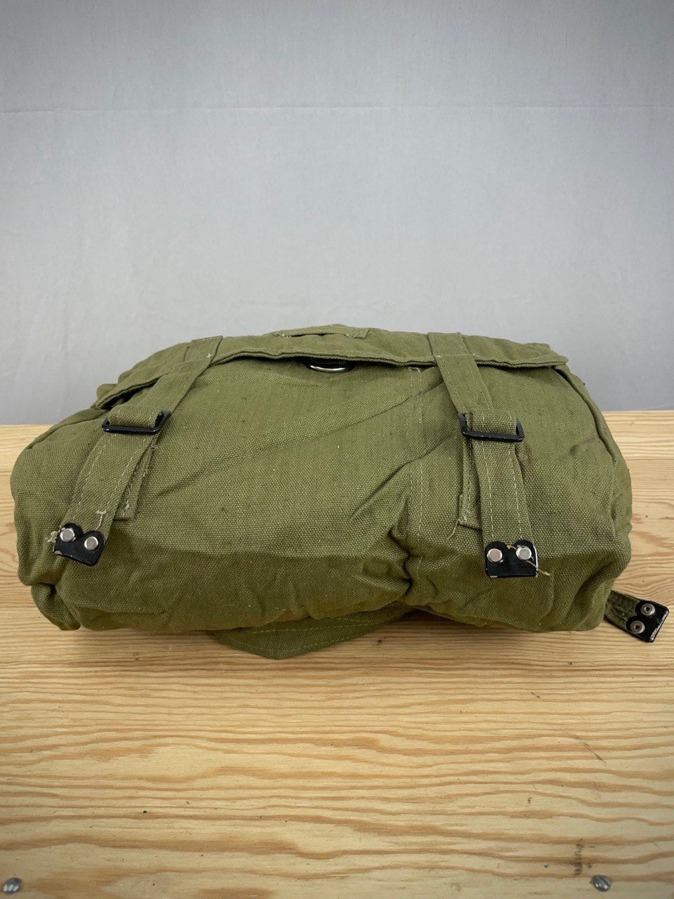 Romanian armeijan leipälaukku, ylijäämä