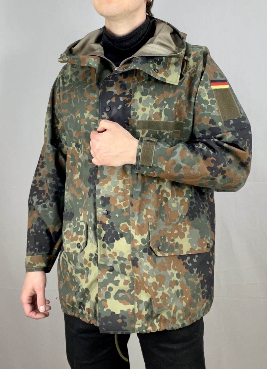 Bundeswehrin Gore-Tex kalvotakki, Flecktarn, ylijäämä