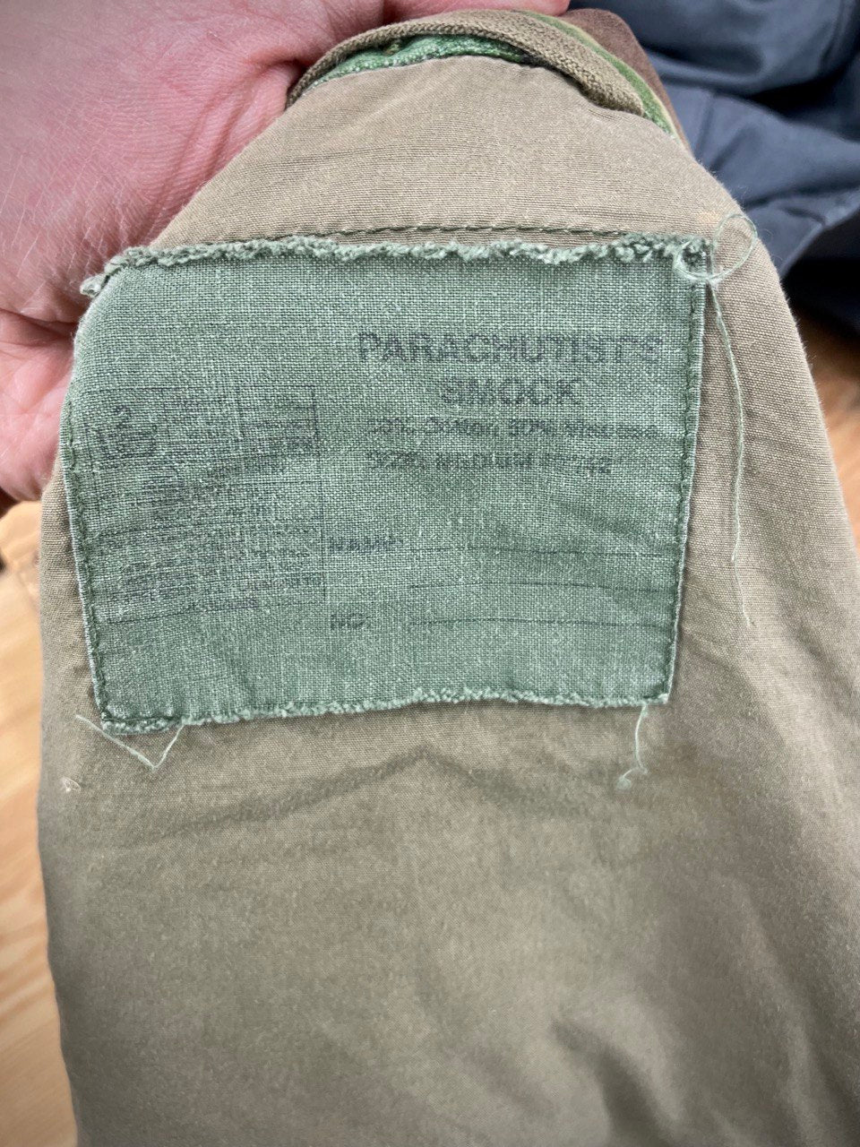 Brittiarmeijan Para Smock, DPM, ylijäämä, pikkuvikainen