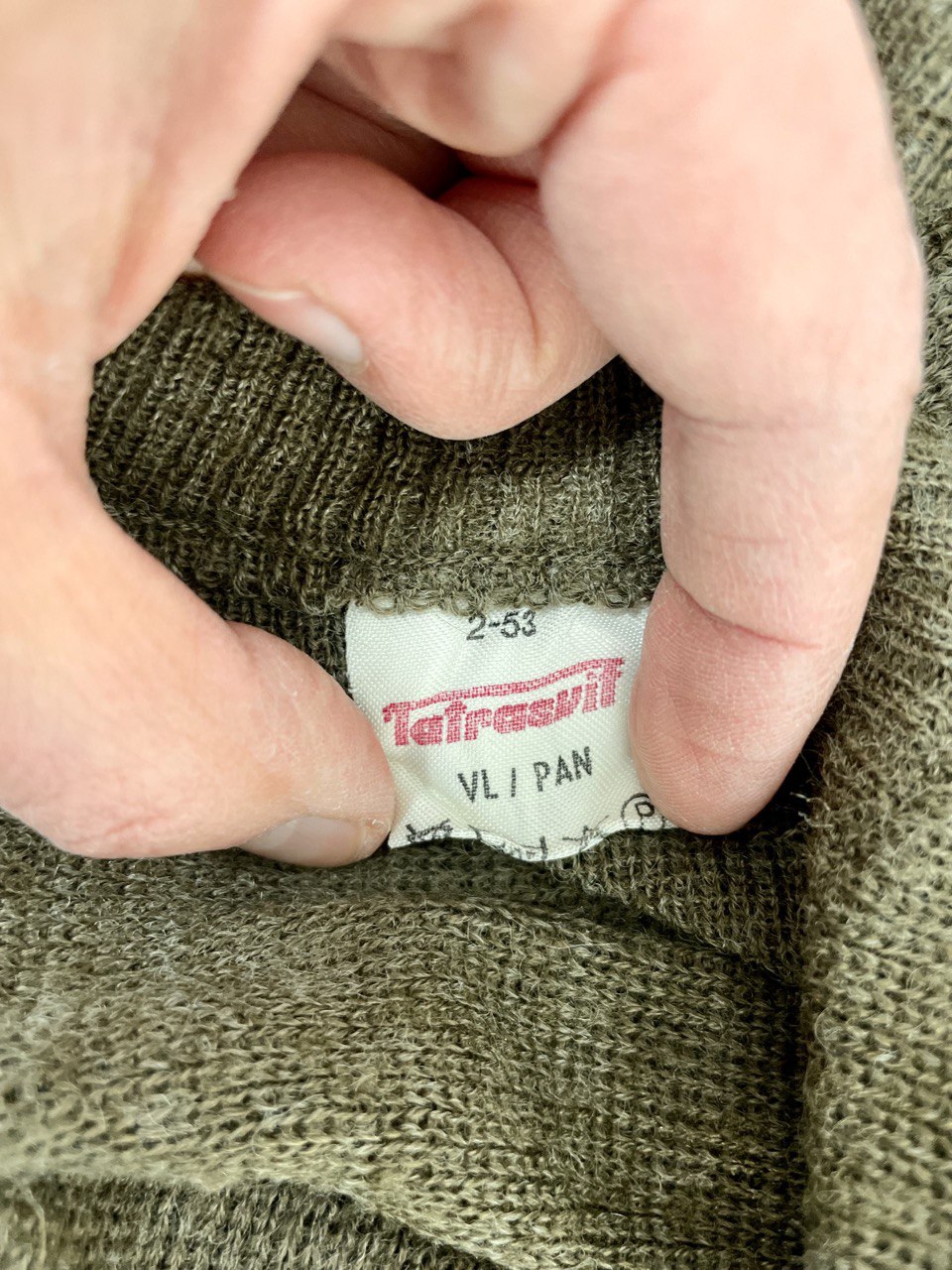 Tsekkiarmeijan villapaita, vihreänruskea, ylijäämä