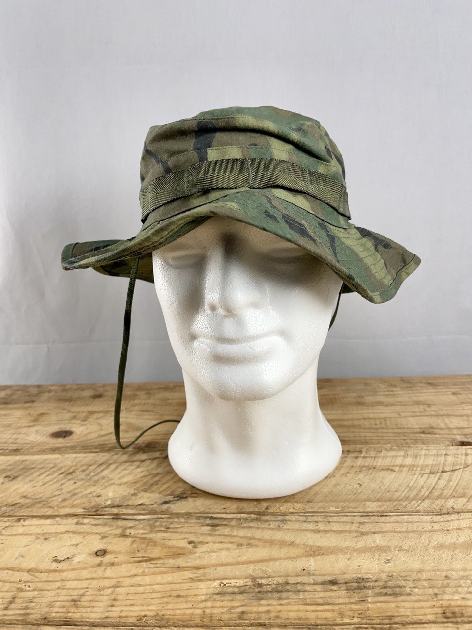 Jenkkiarmeijan ERDL Boonie-hattu, reproduktio, koko 7½, (60), käytetty