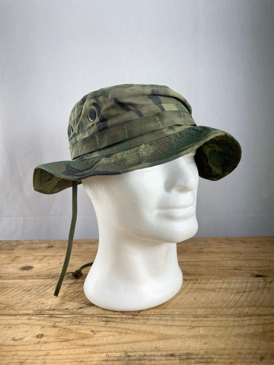 Jenkkiarmeijan ERDL Boonie-hattu, reproduktio, koko 7½, (60), käytetty