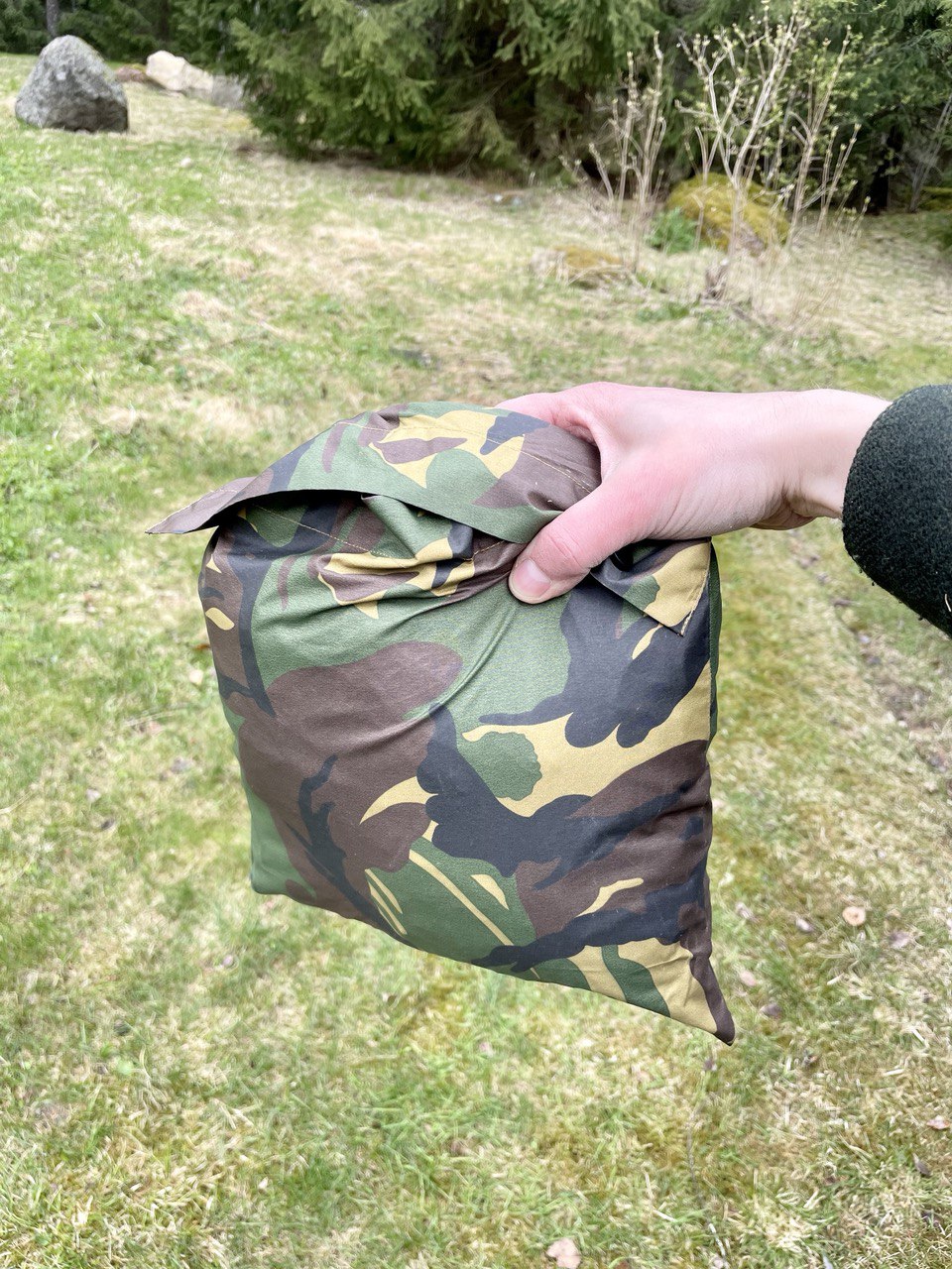 Hollannin armeijan sadeviitta/laavukangas, DPM-maastokuvioitu, ylijäämä