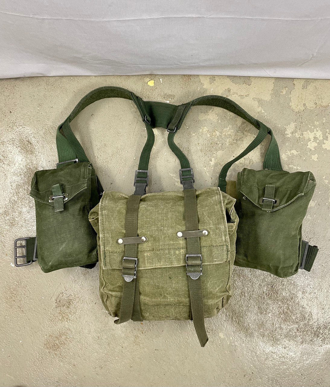 Ruotsin armeijan M59 tetsarilaukku, ylijäämä