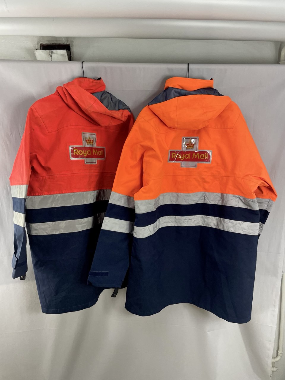 Brittiläinen Royal Mail kuoritakki, ylijäämä