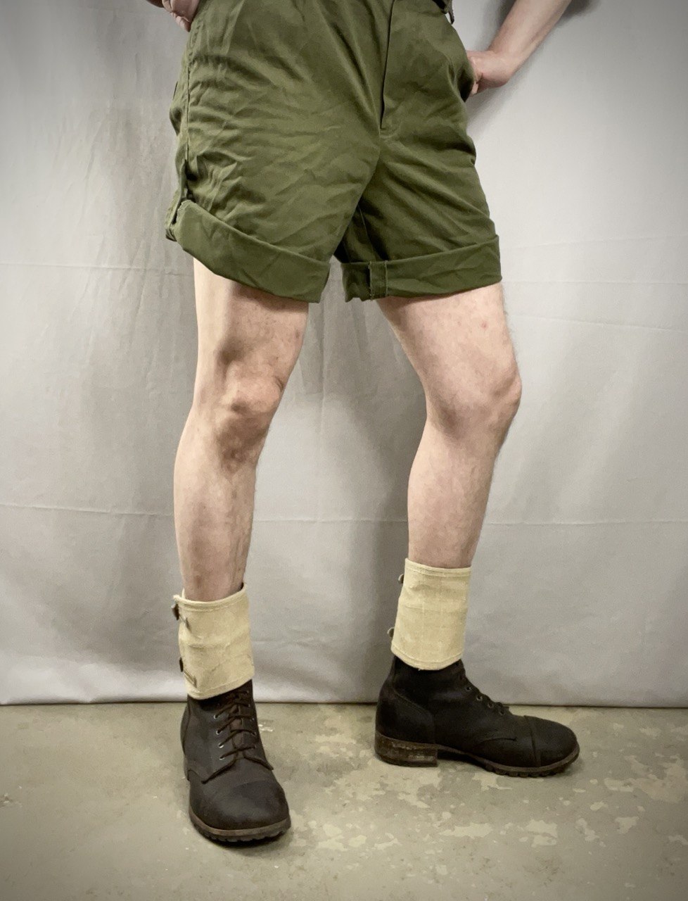 Italian armeijan vintage-säärystimet, ylijäämä