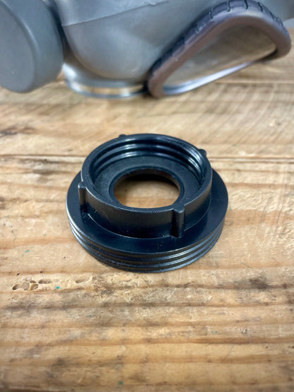 Brittiarmeijan kaasunaamarin suodatinadapteri, 40 / 60 mm, ylijäämä