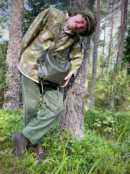 Tsekkiarmeijan M85 rytökassi, vinyyliä, ylijäämä