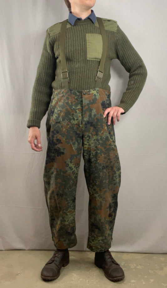 Bundeswehrin Gore-Tex kalvohousut, Flecktarn, ylijäämä