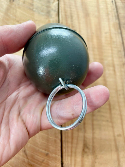 Saksan armeijan Eihandgranate 39, puinen reproduktio, käytetty