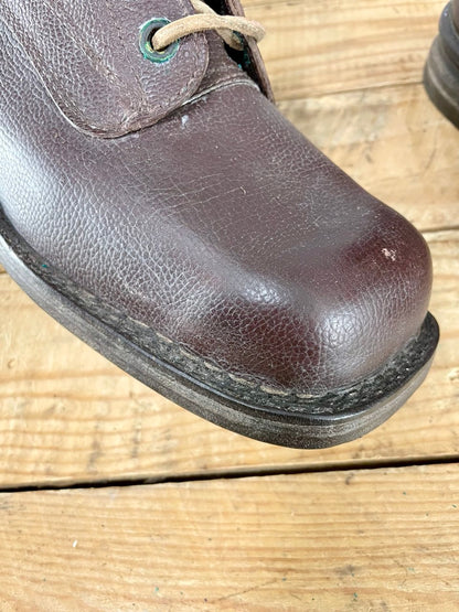 Ruotsin armeijan nahkavarsikengät, ruskeat nahkapohjilla, koko 39, ylijäämä