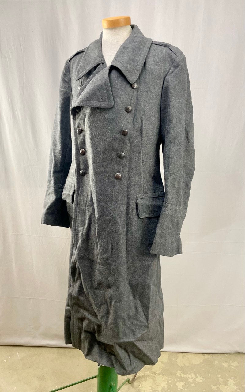 Suomen armeijan upseerin "M36" sarkamantteli, koko 50-52, ylijäämä