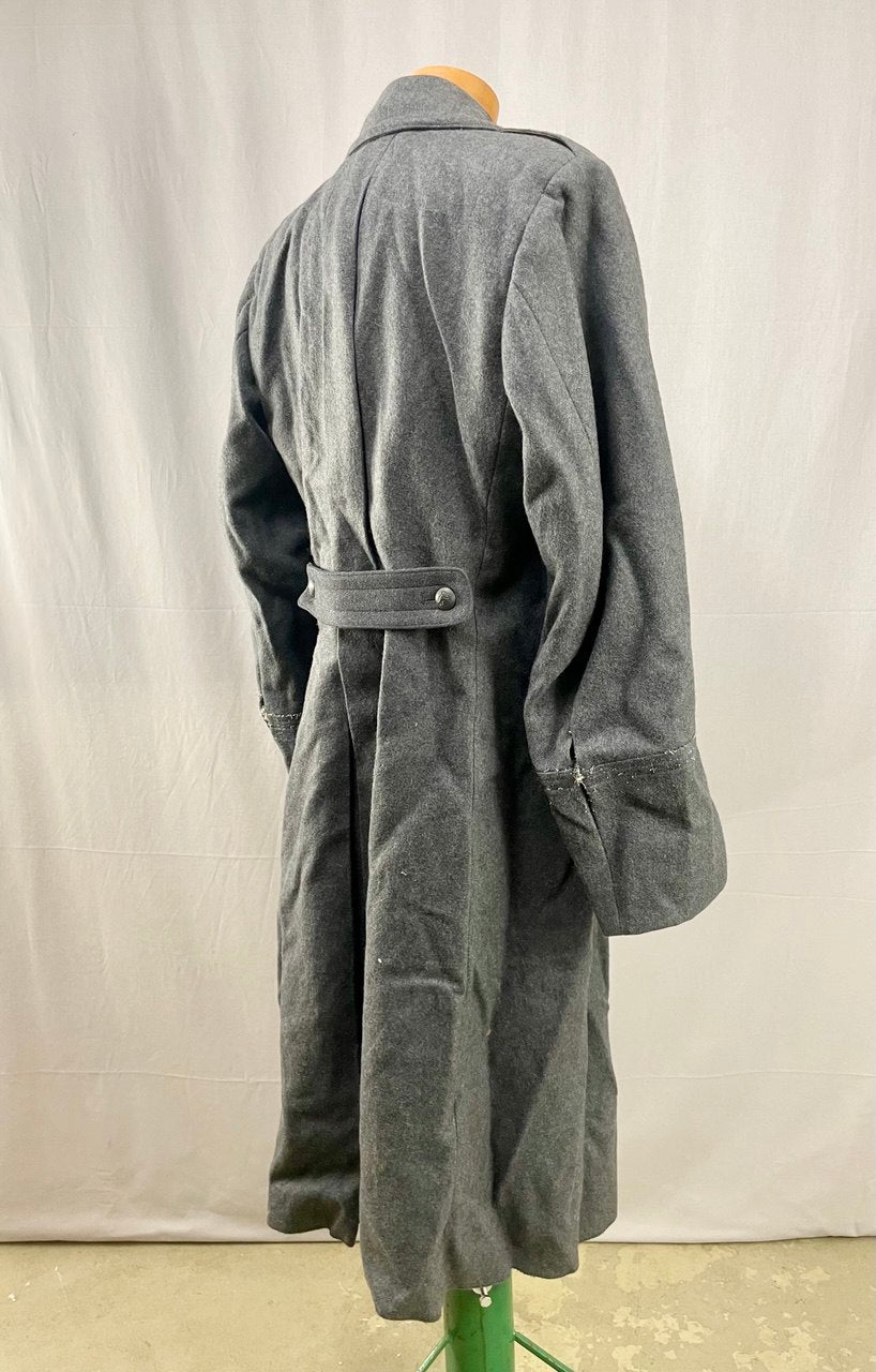 Suomen armeijan upseerin "M36" sarkamantteli, koko 50-52, ylijäämä