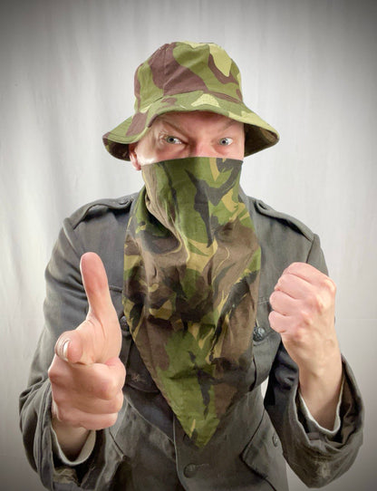Hollannin armeijan kolmiohuivi, DPM, ylijäämä