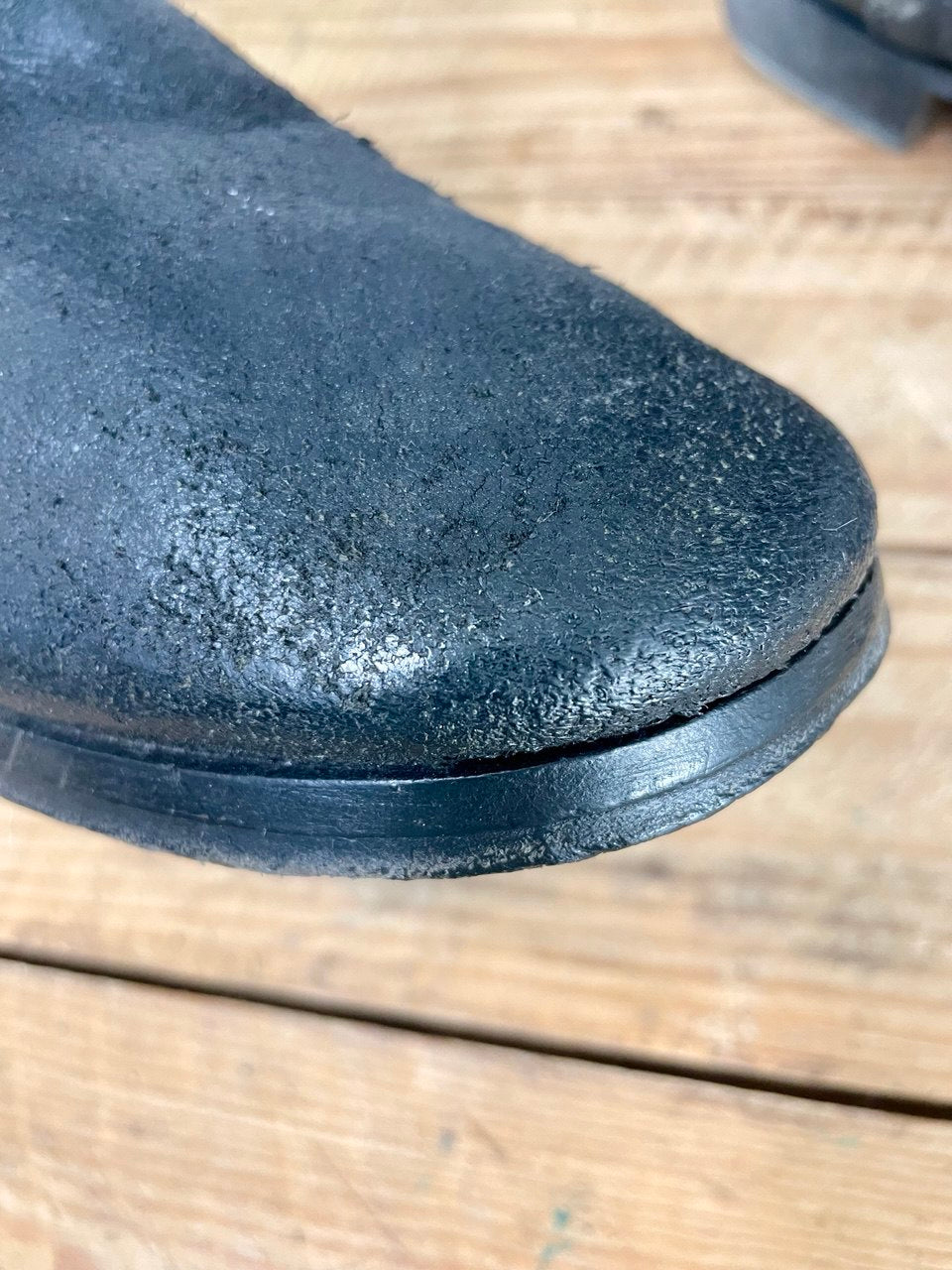 Saksan armeijan nahkasaappaat nastoilla, reproduktio, koko 42, käytetyt