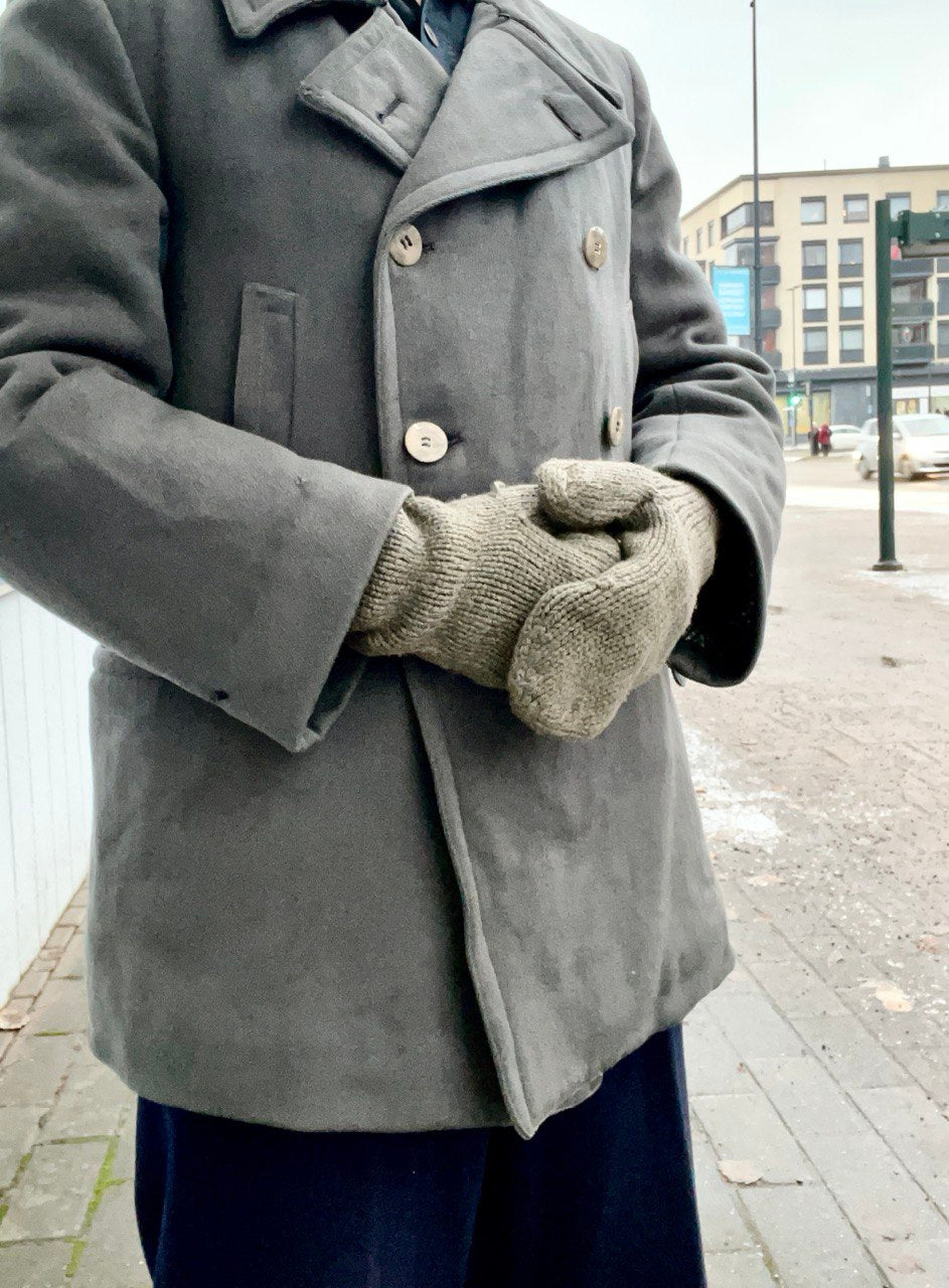 Ruotsin armeijan villatumput sormireiällä, "älypuhelinlapaset", ylijäämä