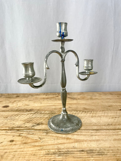 Kansallisromanttinen kynttelikkö, käytetty