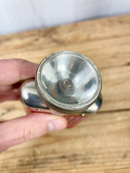 "Artas" taskulamppu Itä-Saksan kuolinpesästä, käytetty