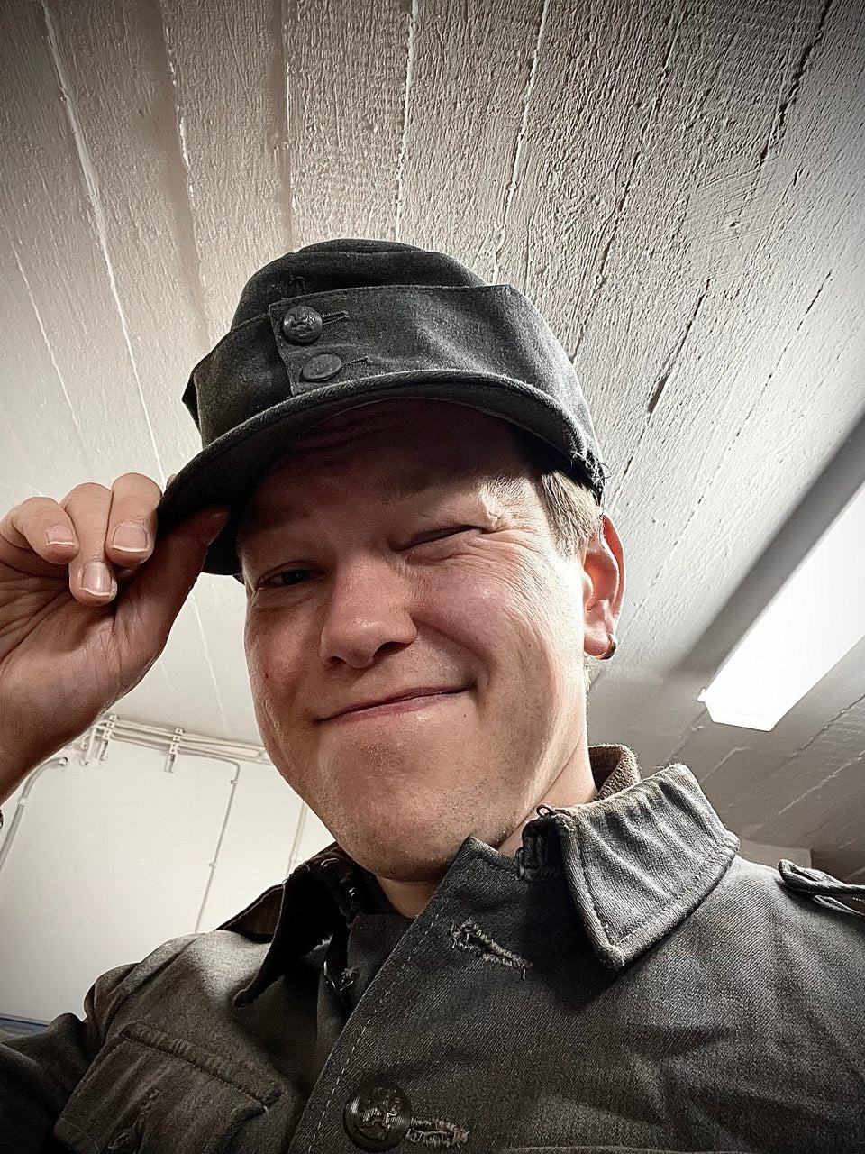 Suomen armeijan M65 verikauha-kenttälakki, ylijäämä