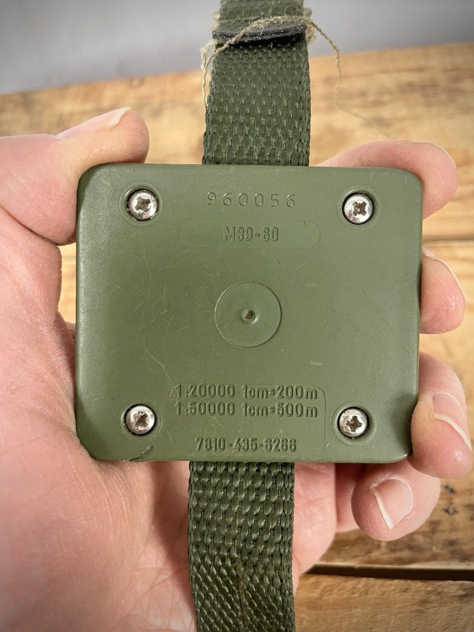 Suomen armeijan M89/60 marssikompassi, ylijäämä