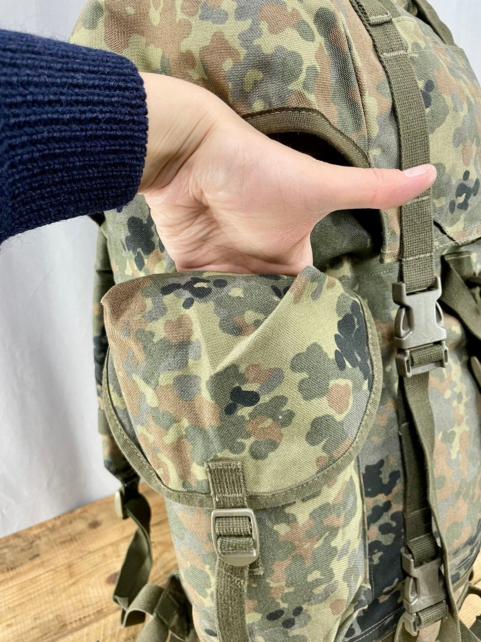 Bundeswehrin taistelijan rinkka, Flecktarn, 65-litrainen, ylijäämä