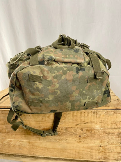 Bundeswehrin taistelijan rinkka, Flecktarn, 65-litrainen, ylijäämä