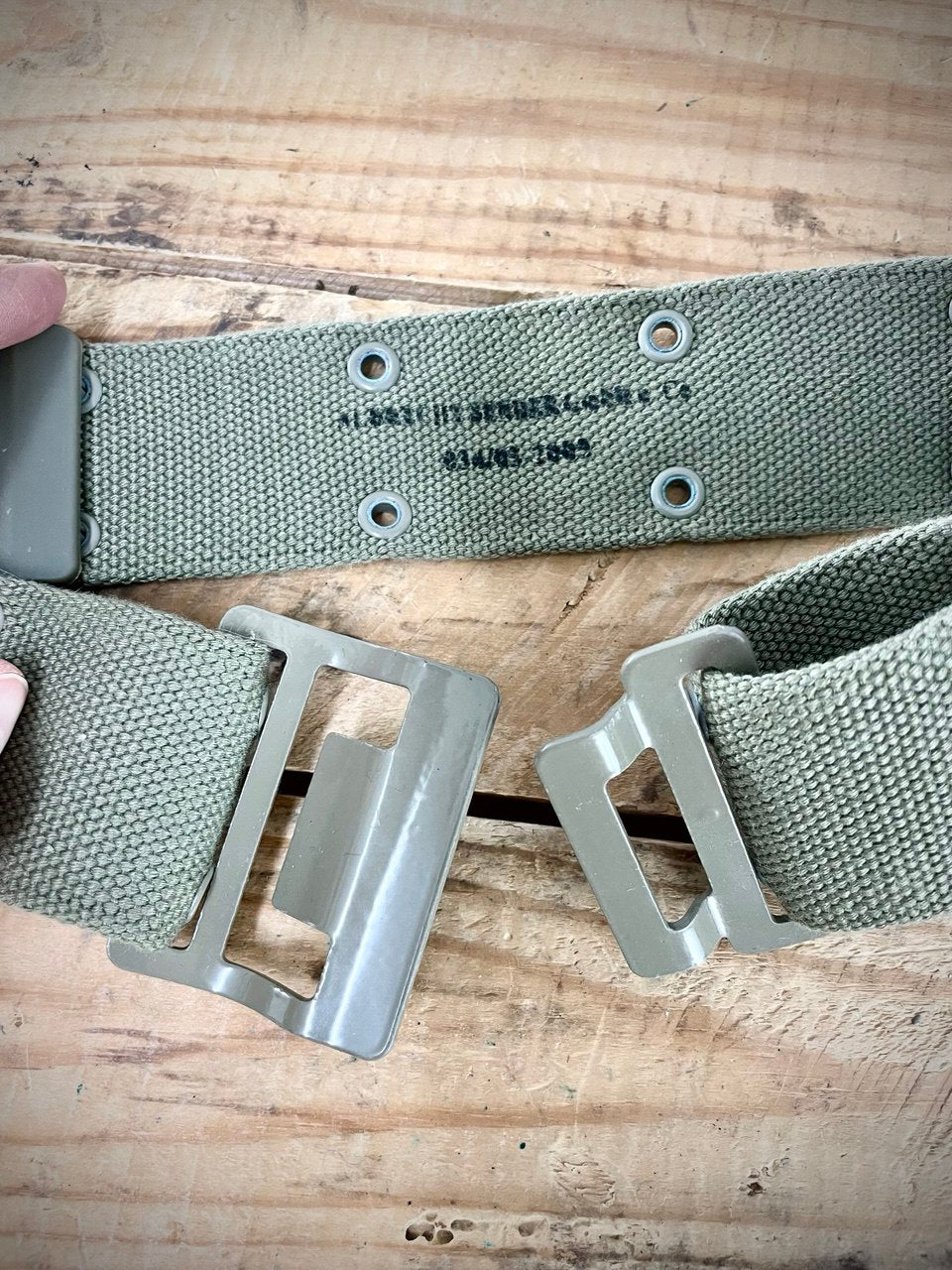 Ranskan armeijan FAMAS-taisteluvyö, ylijäämä