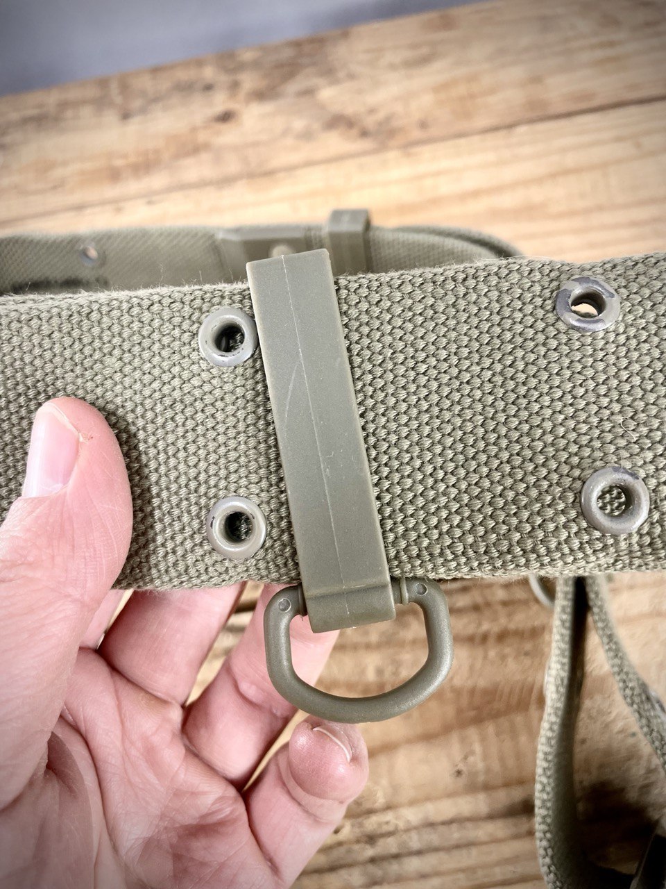 Ranskan armeijan FAMAS-taisteluvyö, ylijäämä