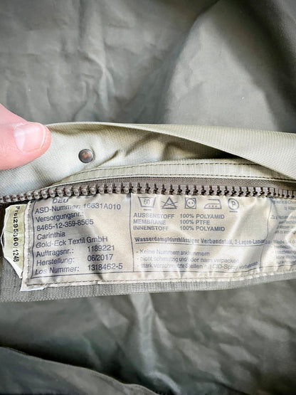 Bundeswehrin makuupussin Gore-Tex -päällinen, Carinthia, ylijäämä