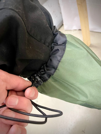 Hollannin armeijan säärystimet, vihreät, huippumodernit, ylijäämä