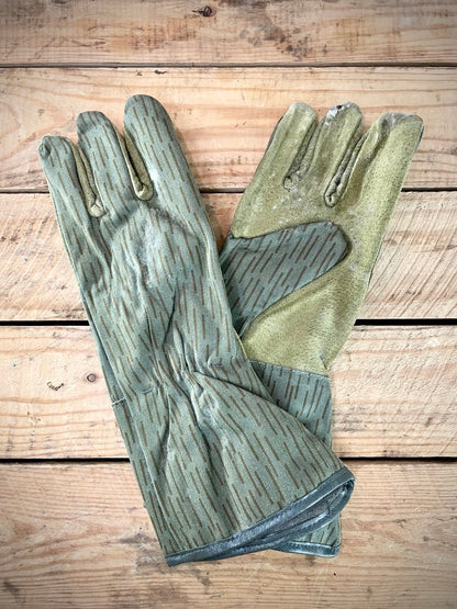 Itä-Saksan armeijan puuhakäsineet, ikävät, ylijäämä