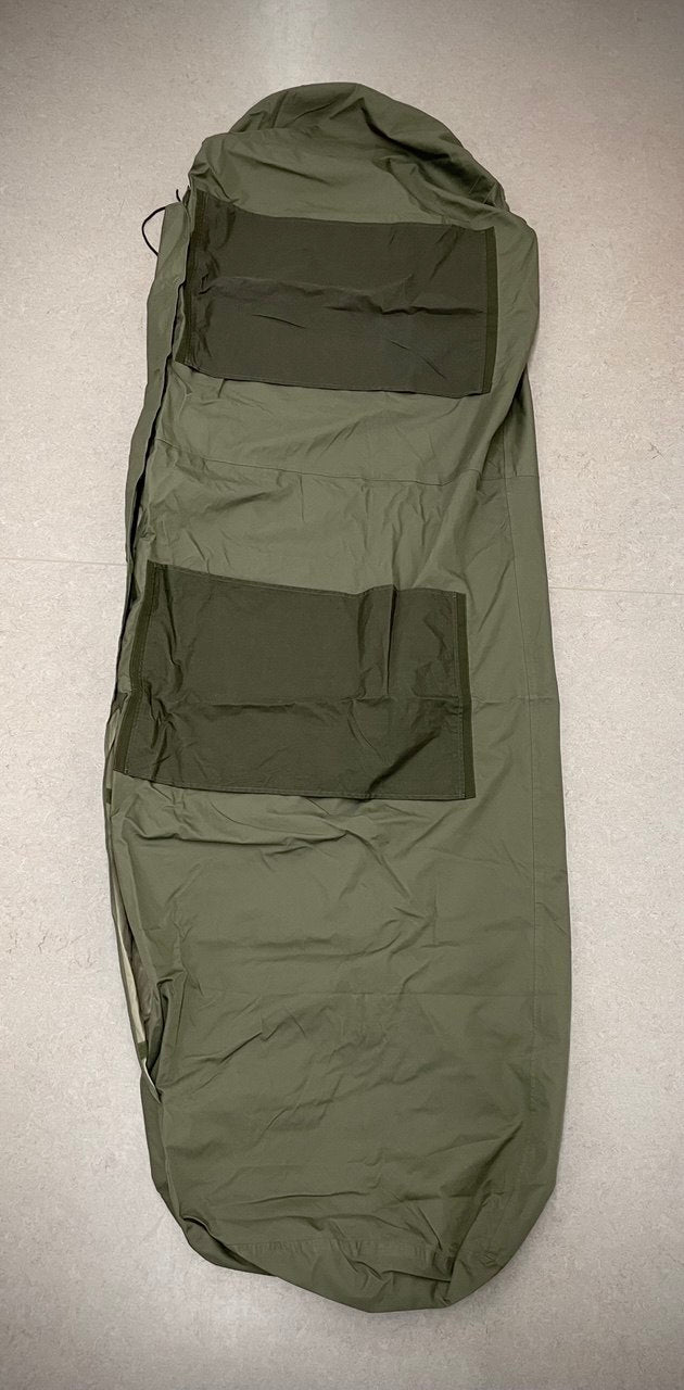 Hollannin armeijan makuupussin Gore-Tex -päällinen, ylijäämä