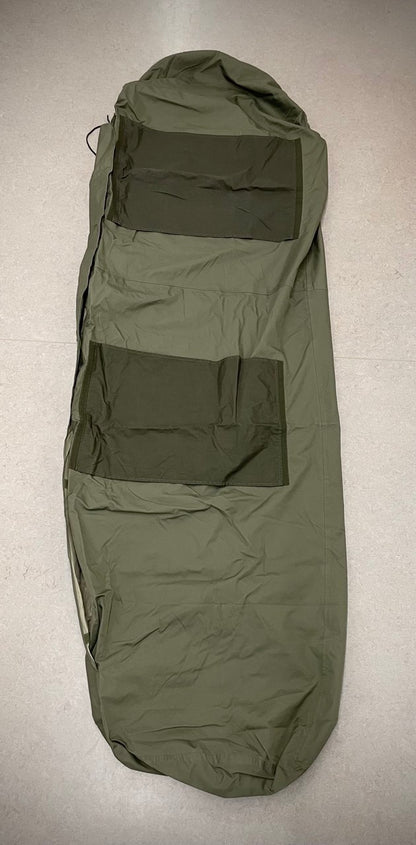 Hollannin armeijan makuupussin Gore-Tex -päällinen, ylijäämä