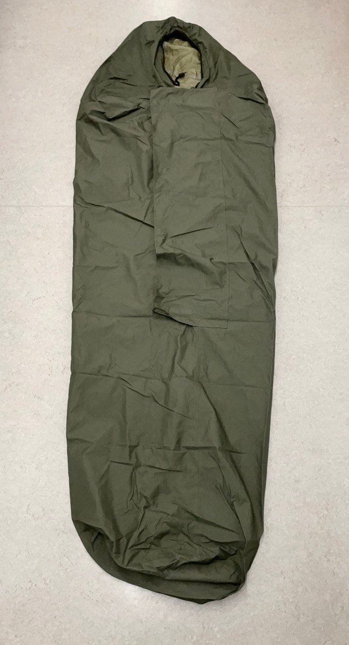 Hollannin armeijan makuupussin Gore-Tex -päällinen, ylijäämä