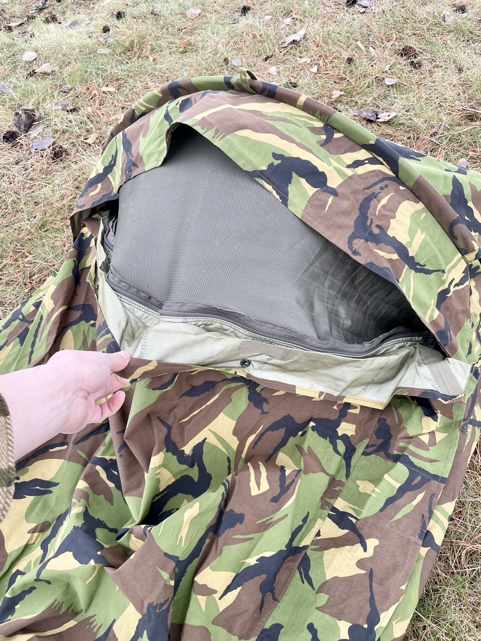 Hollannin armeijan Gore-Tex bivy-pussi, DPM, ylijäämä