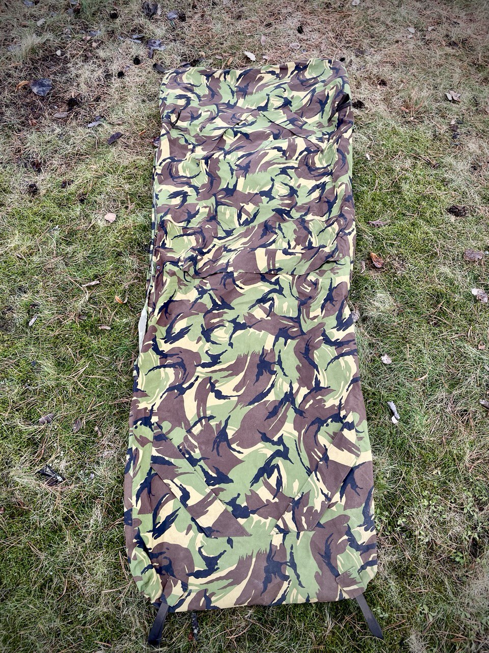 Hollannin armeijan Gore-Tex bivy-pussi, DPM, ylijäämä