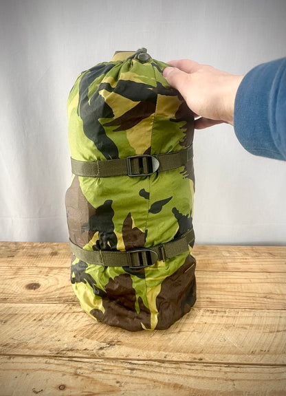 Hollannin armeijan Gore-Tex bivy-pussi, DPM, ylijäämä