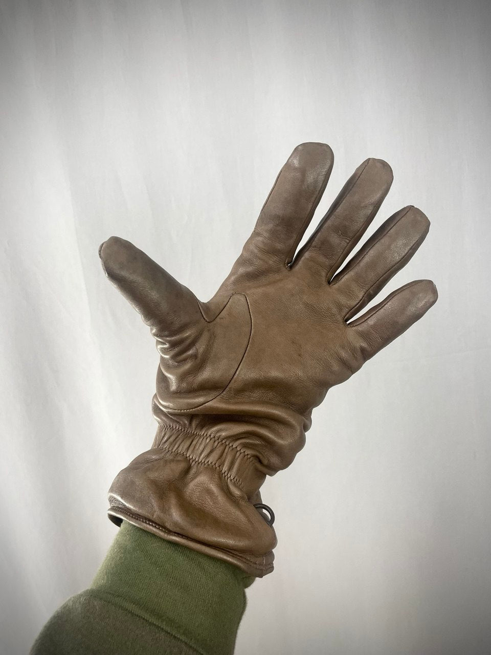 Brittiarmeijan MK II nahkahanskat kalvolla, ruskeat, ylijäämä