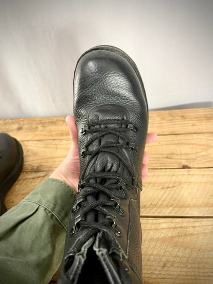 Bundeswehrin KS2000 varsikengät, ylijäämä