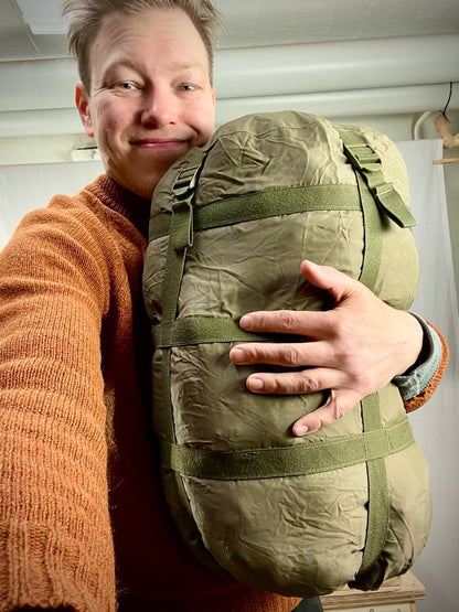 Bundeswehrin kompressiopussi, keskikokoinen, ylijäämä