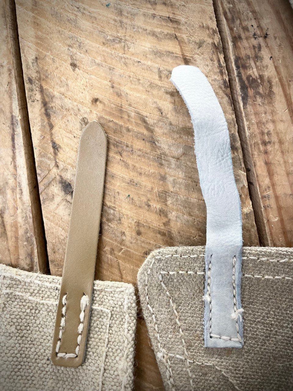 Italian armeijan vintage-säärystimet, ylijäämä
