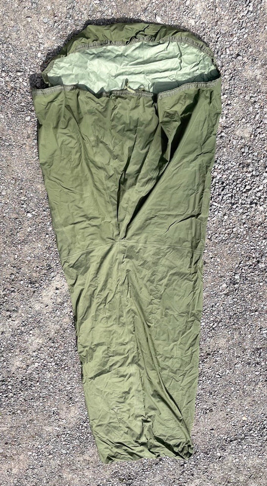 Brittiarmeijan makuupussin Gore-Tex -päällinen, ylijäämä