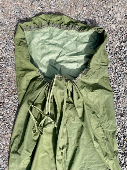 Brittiarmeijan makuupussin Gore-Tex -päällinen, ylijäämä