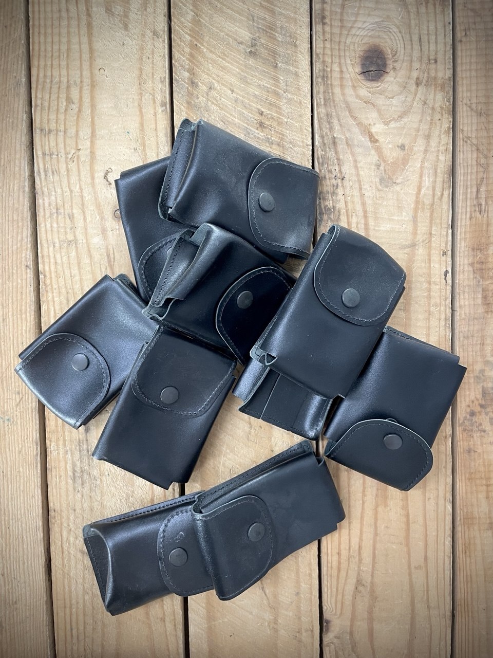 Hollannin armeijan pieni vyötasku, nahkaa, ylijäämä