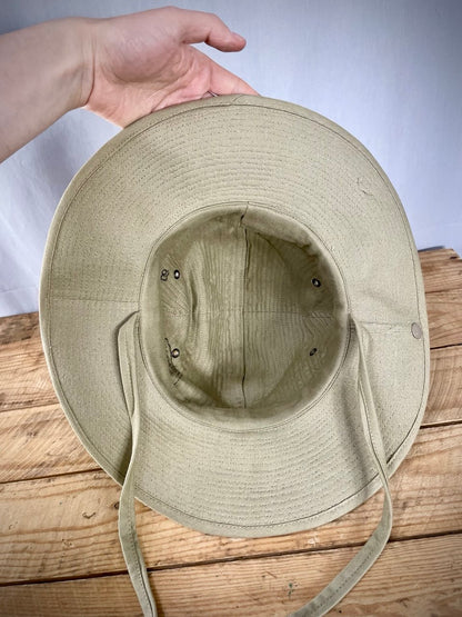 Ranskan armeijan "Chapeau de Brousse" puskahattu, koko 60, ylijäämä