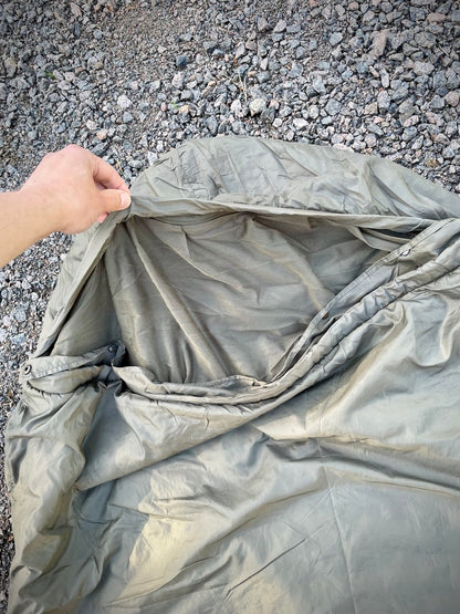 Hollannin armeijan modulaarinen kesämakuupussi, "Tropen", ylijäämä