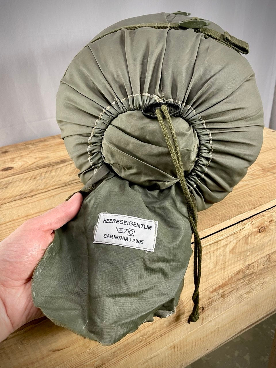 Itävallan armeijan kompressiopussi, keskikokoinen, ylijäämä