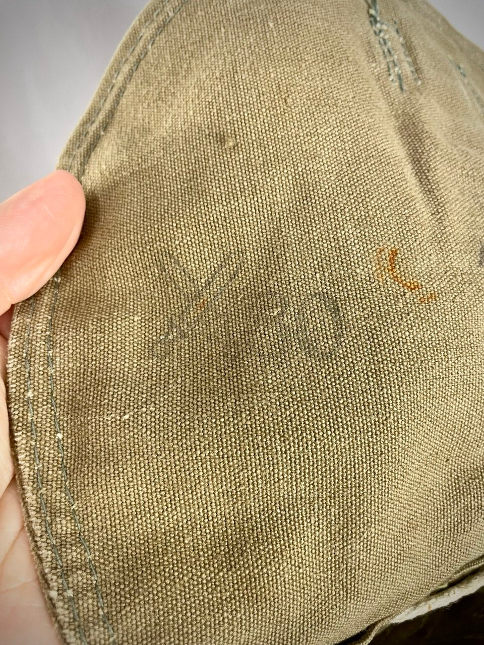 Tsekkiarmeijan M60 reppu valjailla, ylijäämä