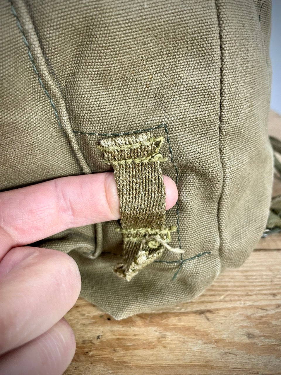 Tsekkiarmeijan M60 reppu valjailla, ylijäämä